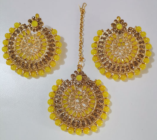 Yellow and Gold Maang Tikka Set